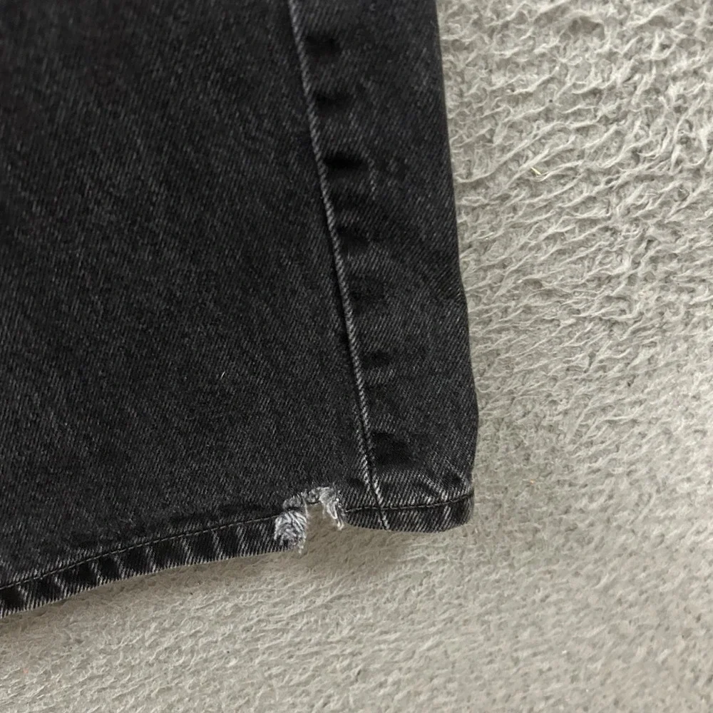 Levis‎ Jeans Mens 38x32 Black Denim 501 Straight Leg Button Fly American Y2K